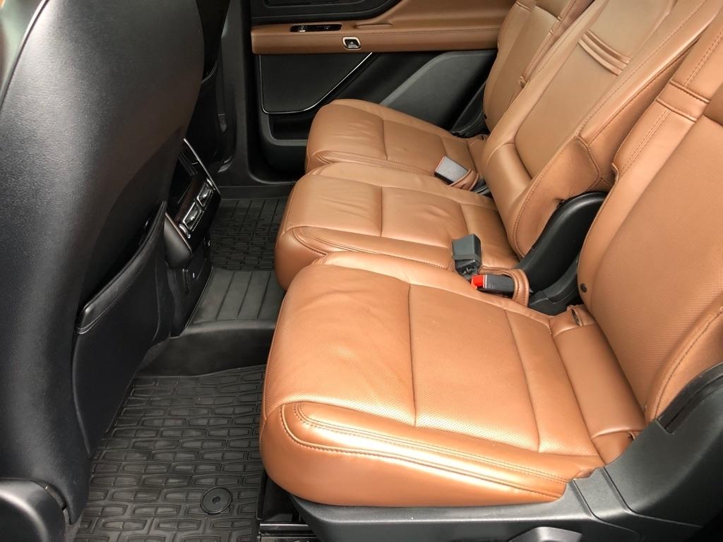 Lincoln Aviator  2020