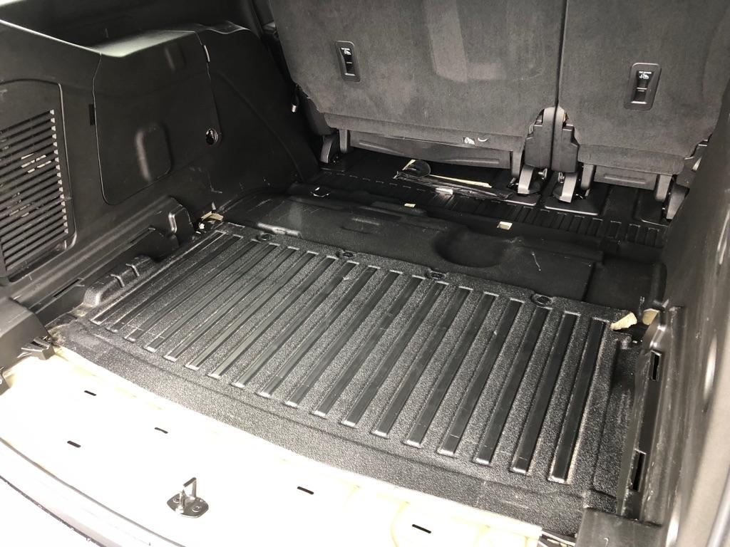 Chevrolet Tahoe  2021