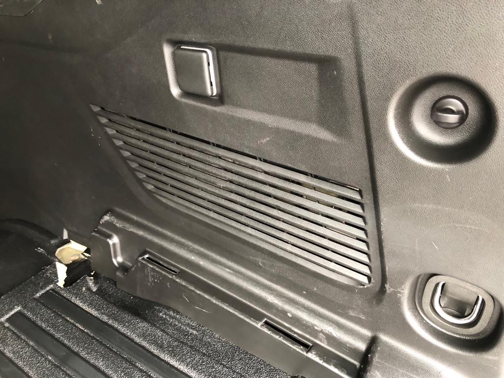 Chevrolet Tahoe  2021