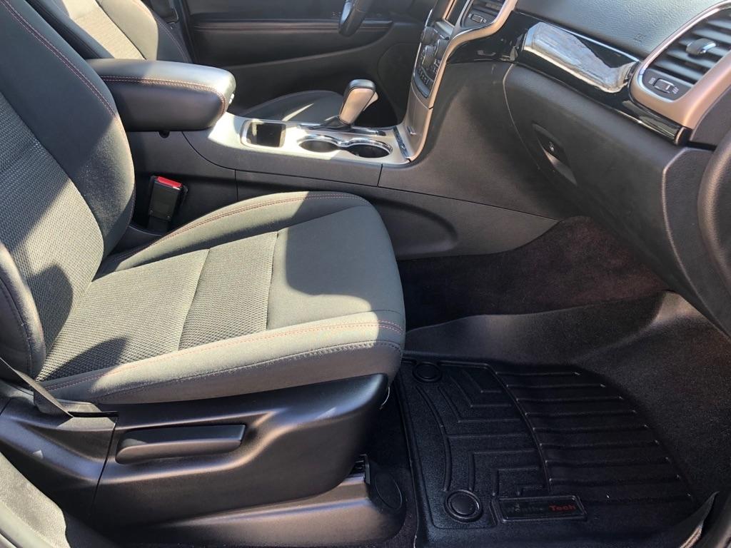 Jeep Grand Cherokee  2016