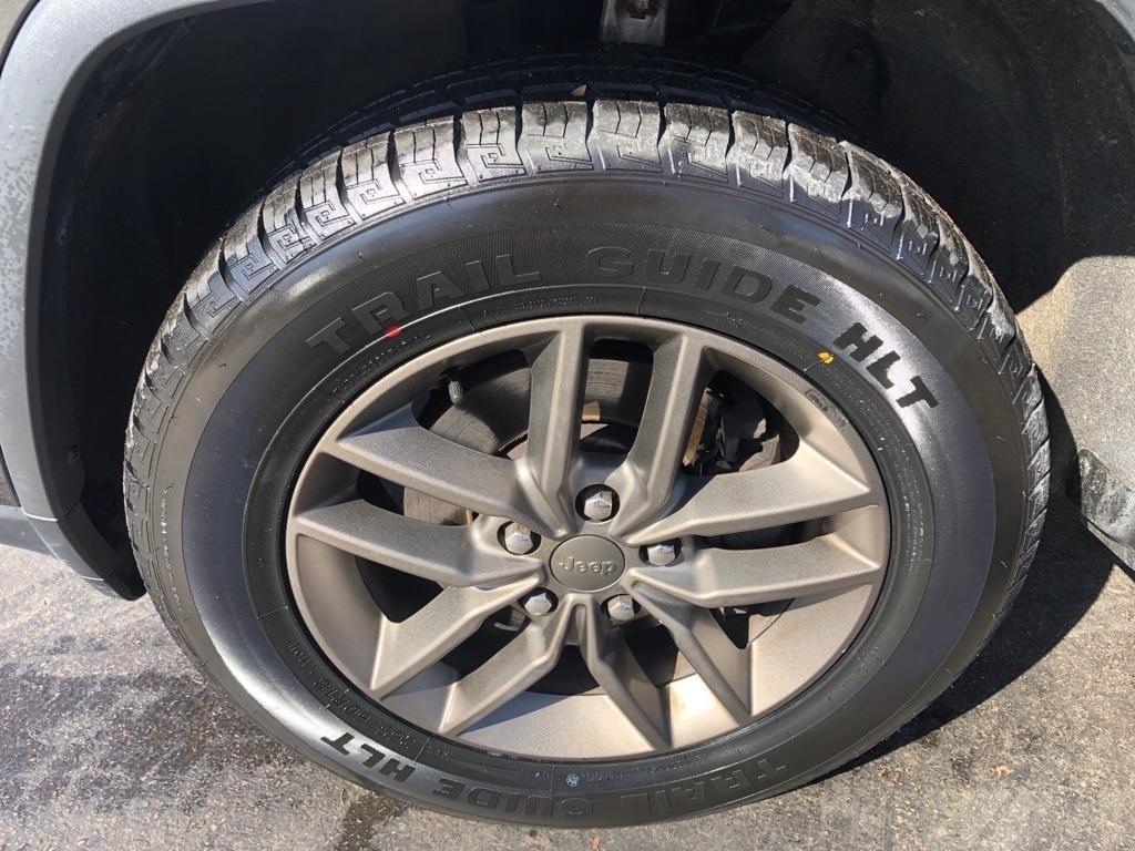 Jeep Grand Cherokee  2016