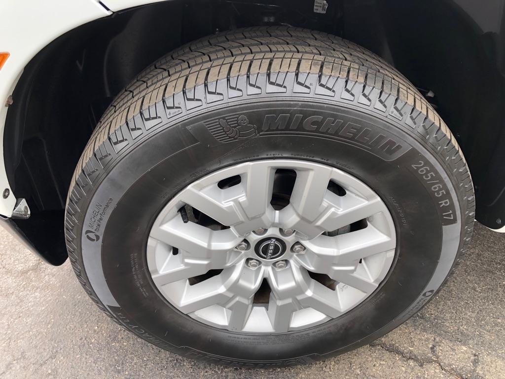 Nissan Frontier  2022