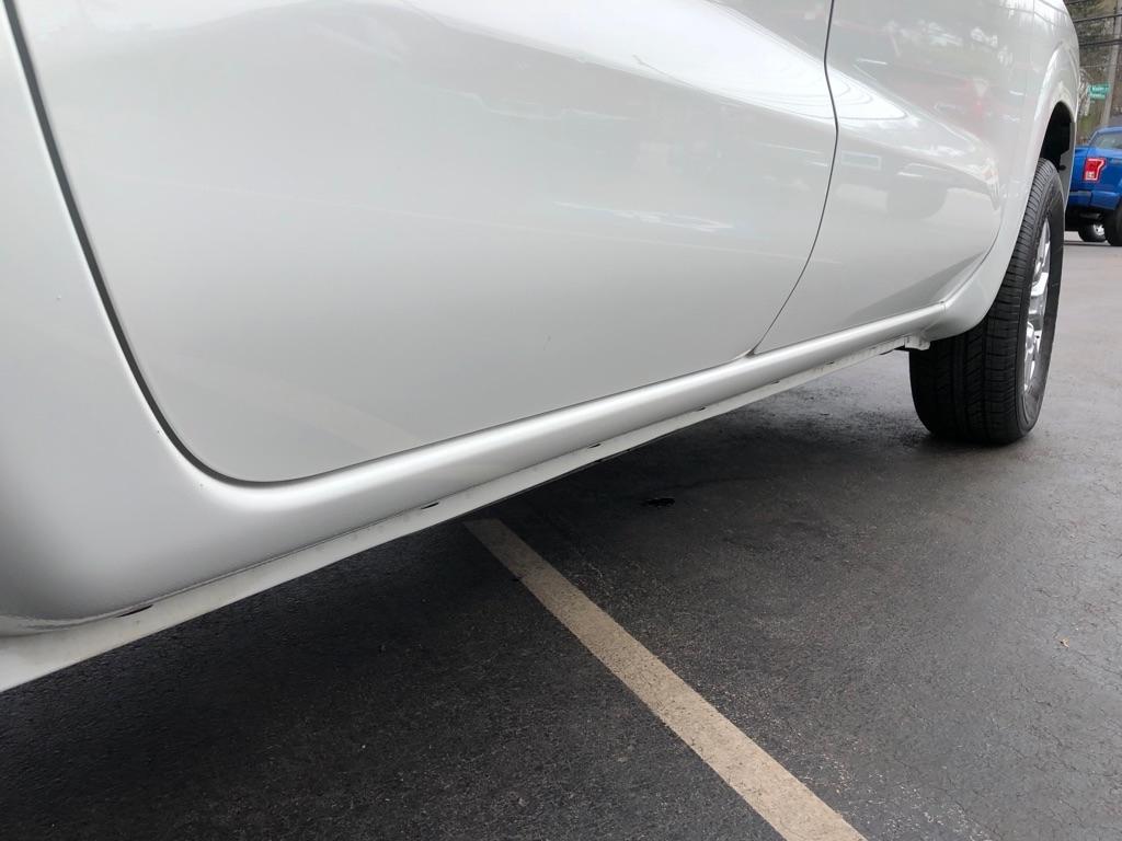 Nissan Frontier  2022