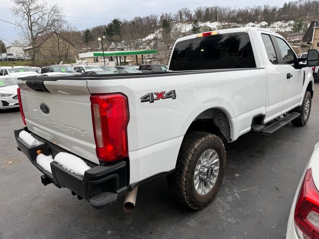 Ford F-250 SD  2021