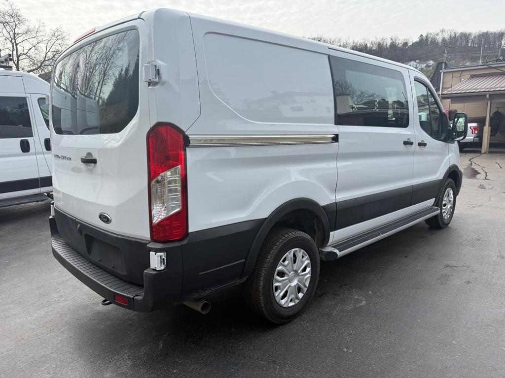 Ford Transit  2024