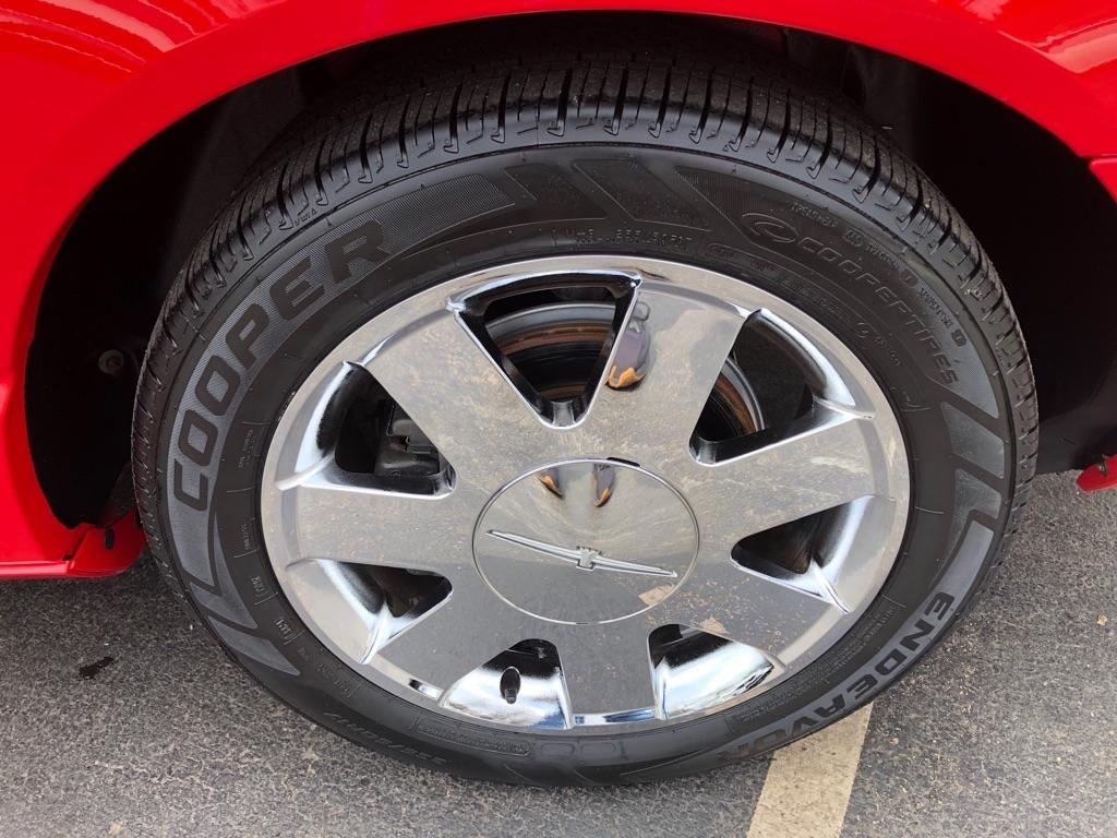 Ford Thunderbird  2003