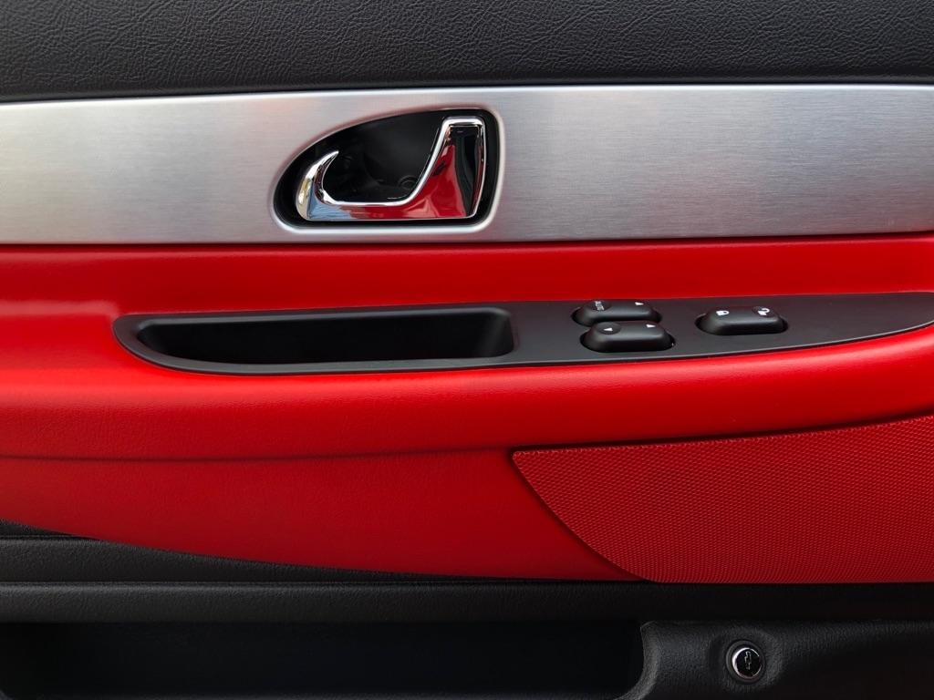 Ford Thunderbird  2003