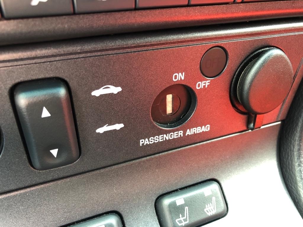 Ford Thunderbird  2003