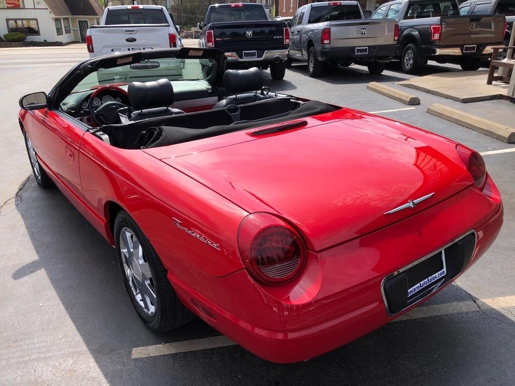 Ford Thunderbird  2003