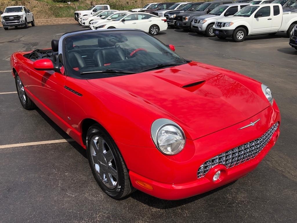 Ford Thunderbird  2003