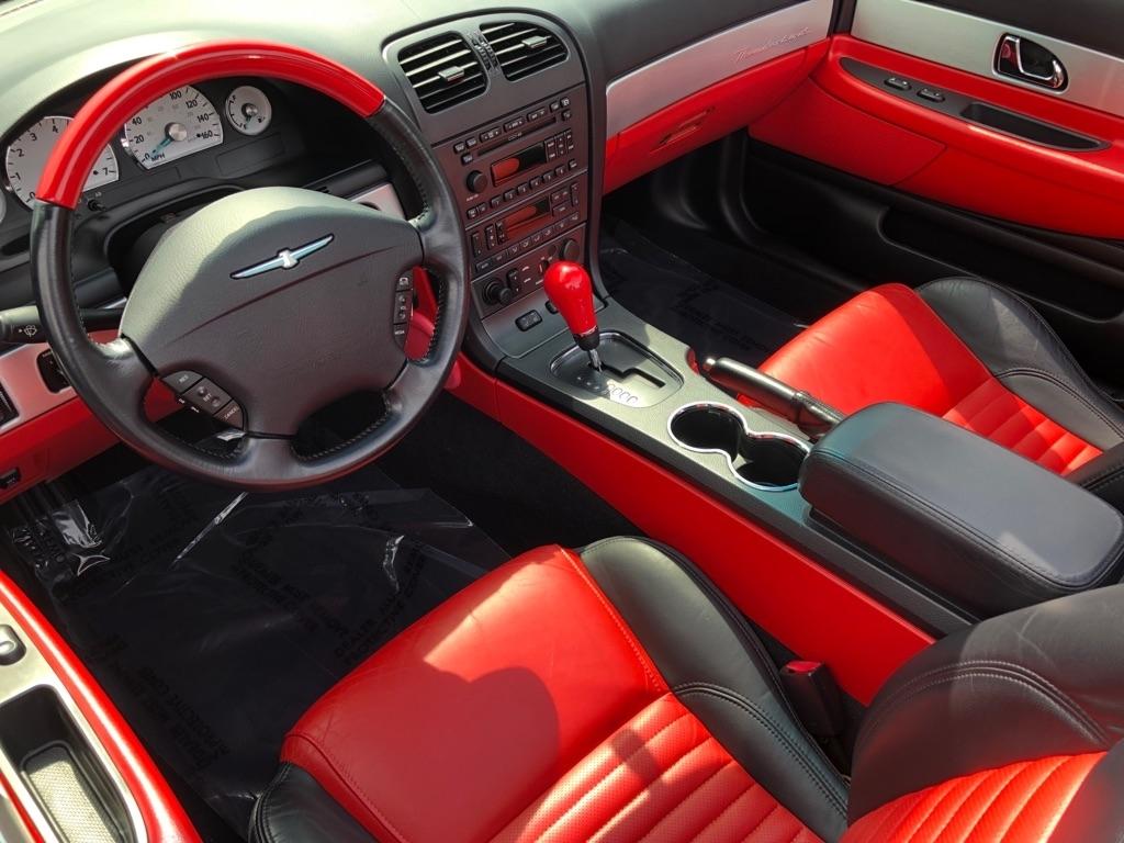 Ford Thunderbird  2003