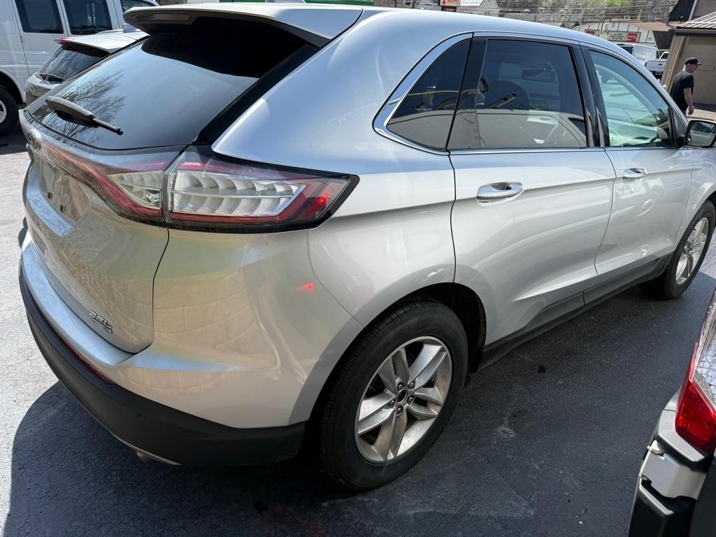 Ford Edge  2016