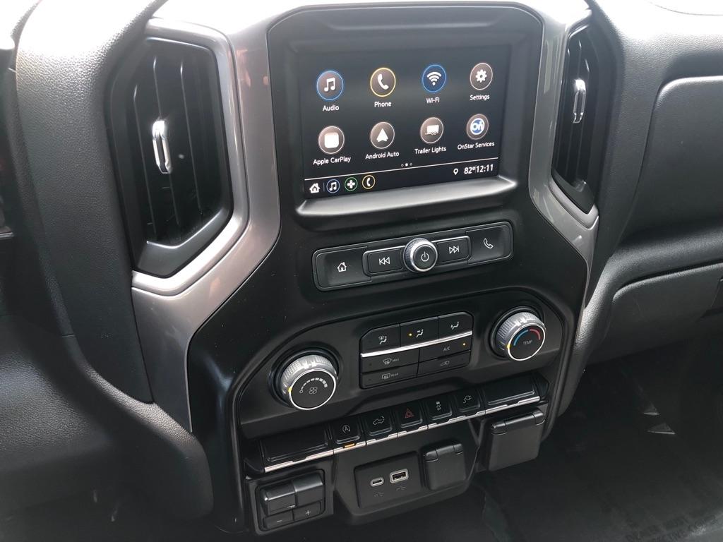 Chevrolet Silverado 1500  2021