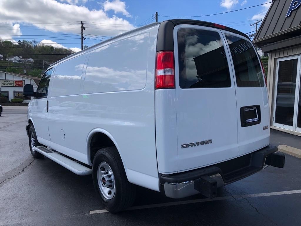 GMC Savana  2024