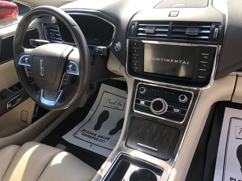 Lincoln Continental  2017