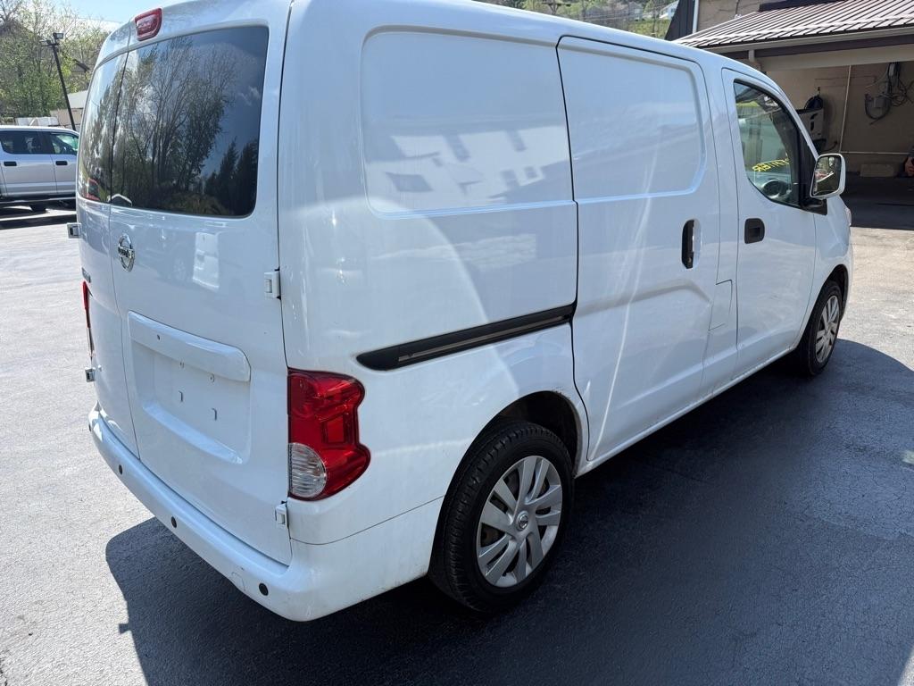 Nissan NV200  2020