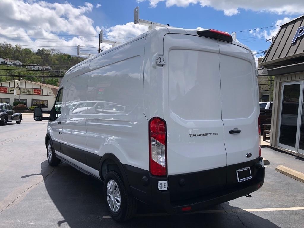 Ford Transit  2024