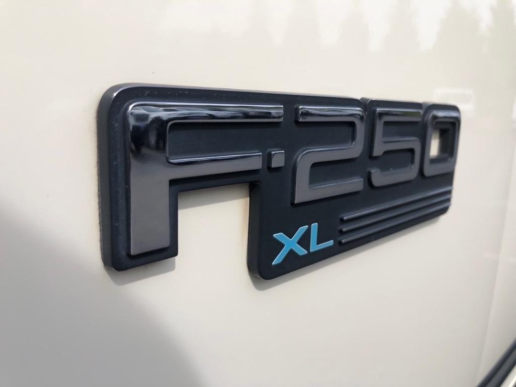 Ford F-250  1996