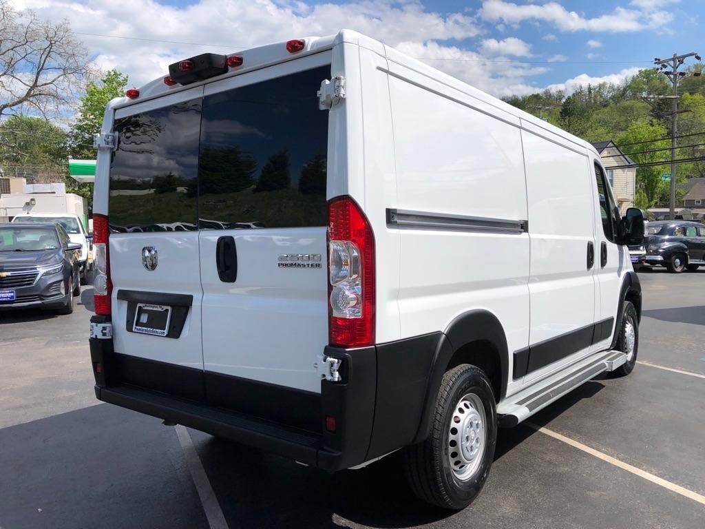 RAM Promaster  2025