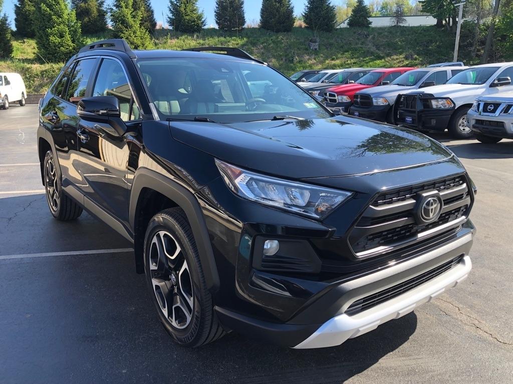 Toyota RAV4  2019