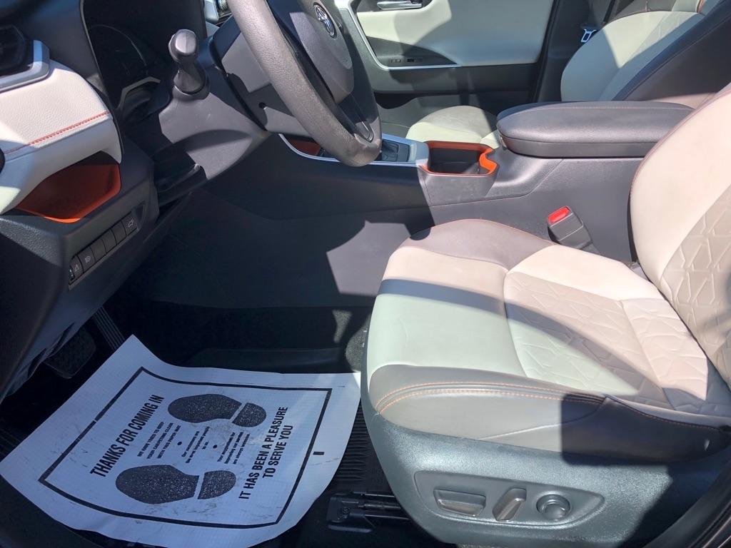 Toyota RAV4  2019