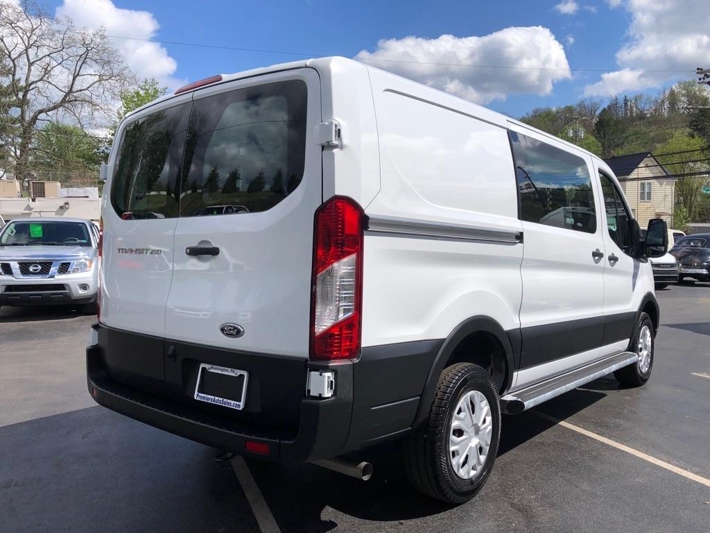 Ford Transit  2024