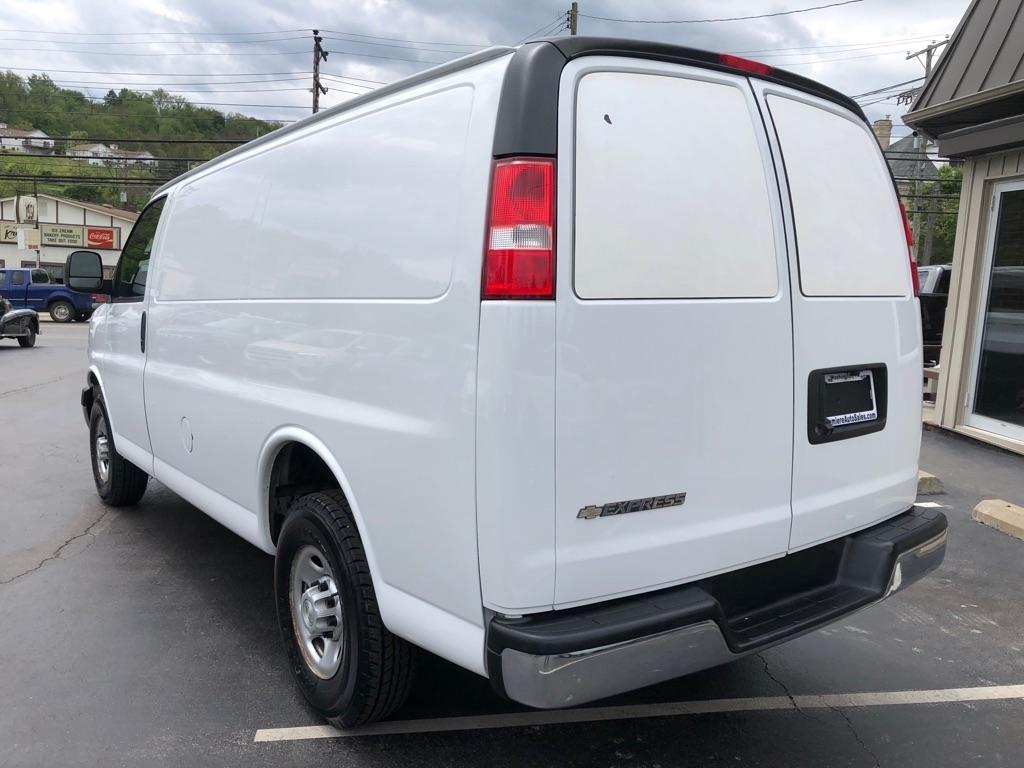 Chevrolet Express  2021