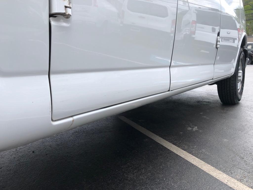 Chevrolet Express  2021