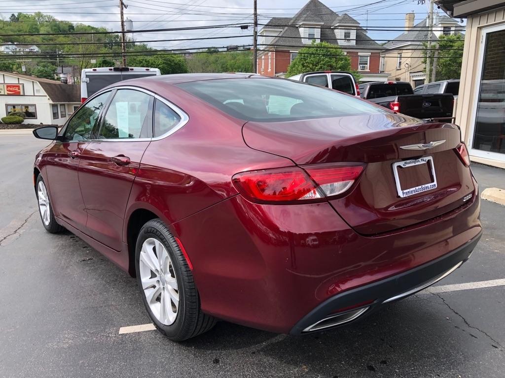 Chrysler 200  2016
