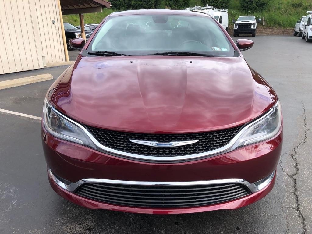 Chrysler 200  2016