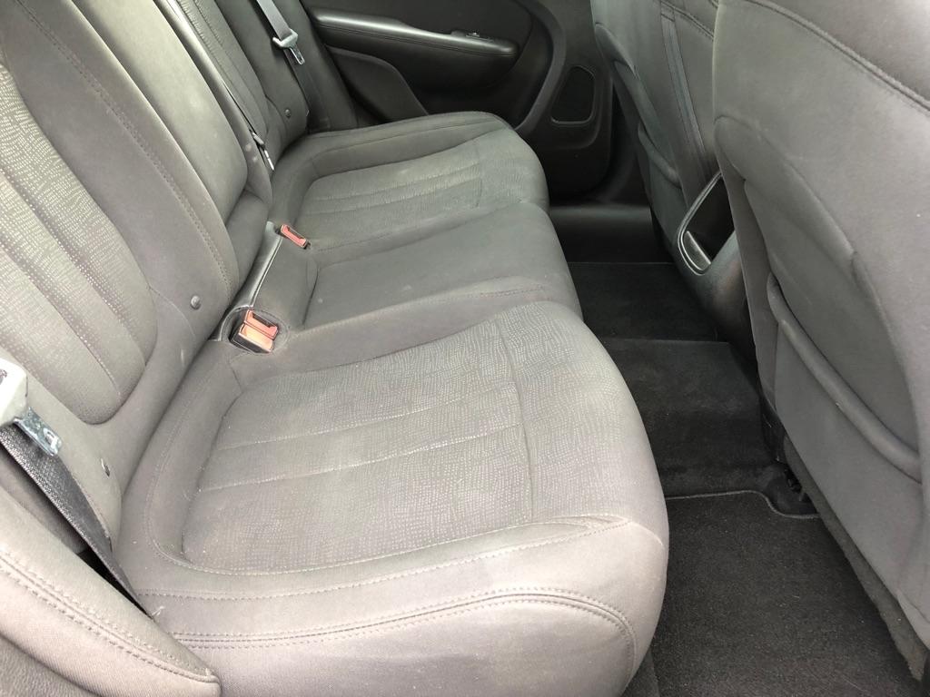 Chrysler 200  2016