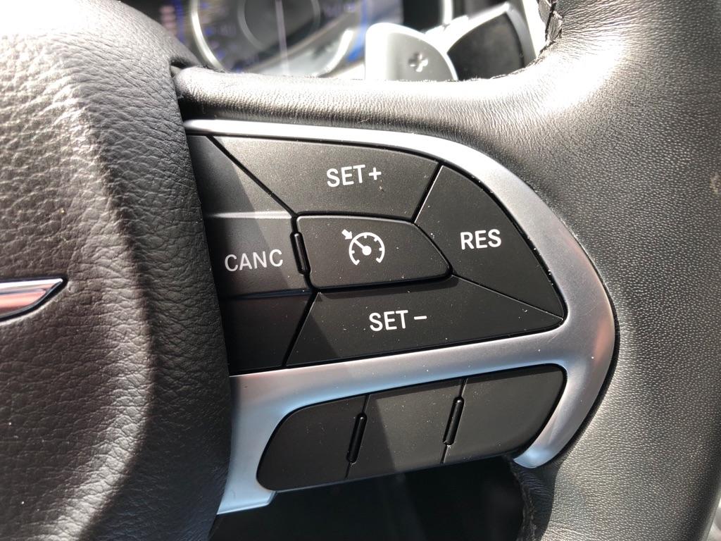 Chrysler 200  2016