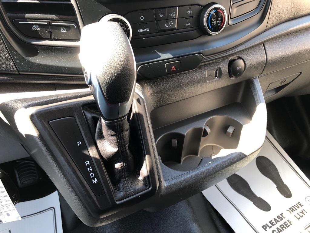 Ford Transit  2024