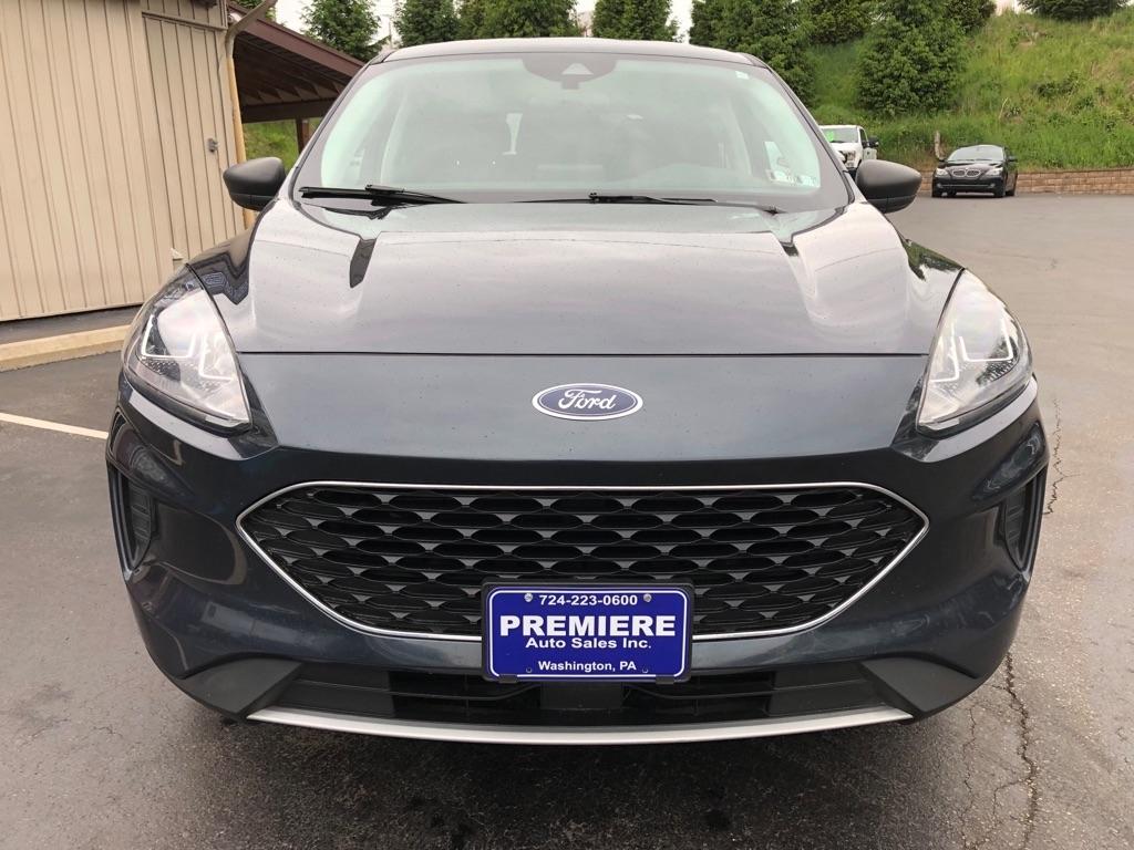Ford Escape  2022