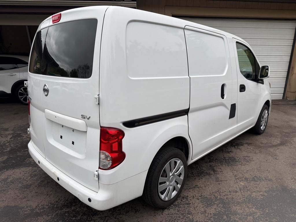Nissan NV200  2020
