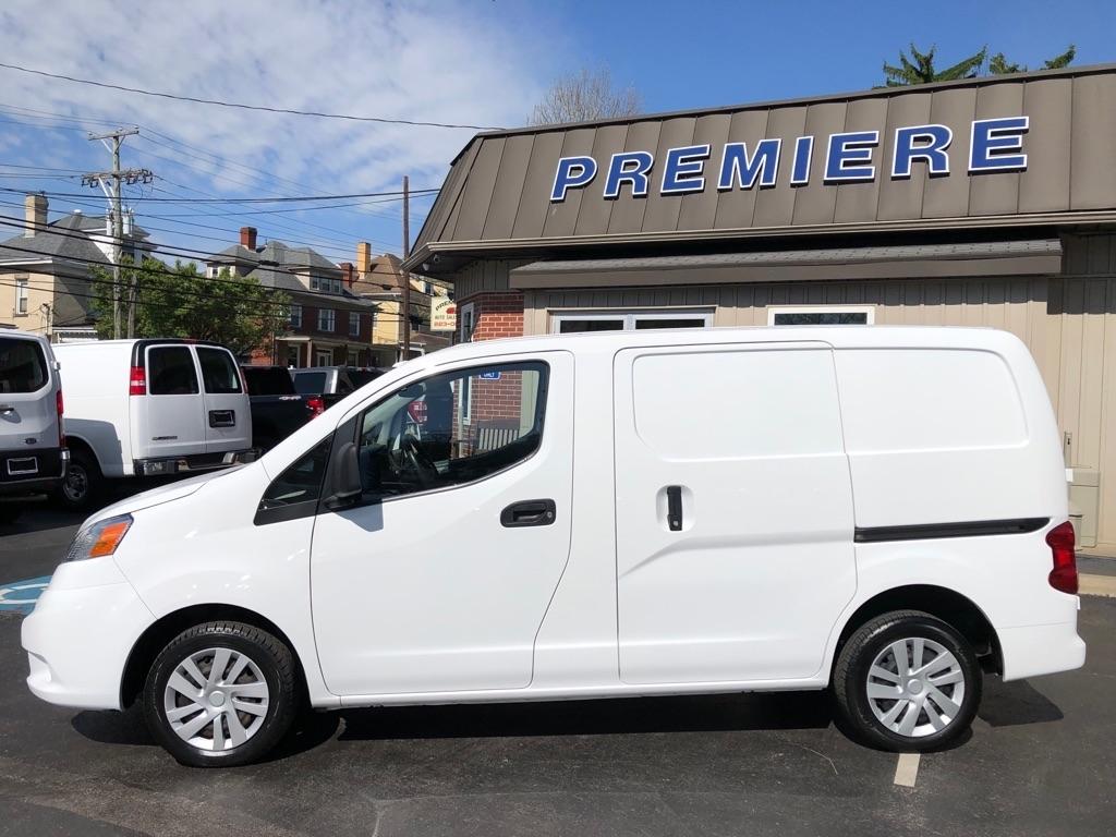 Nissan NV200  2020