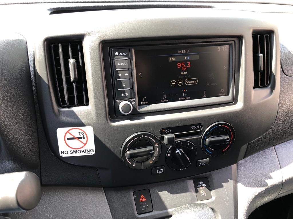 Nissan NV200  2020