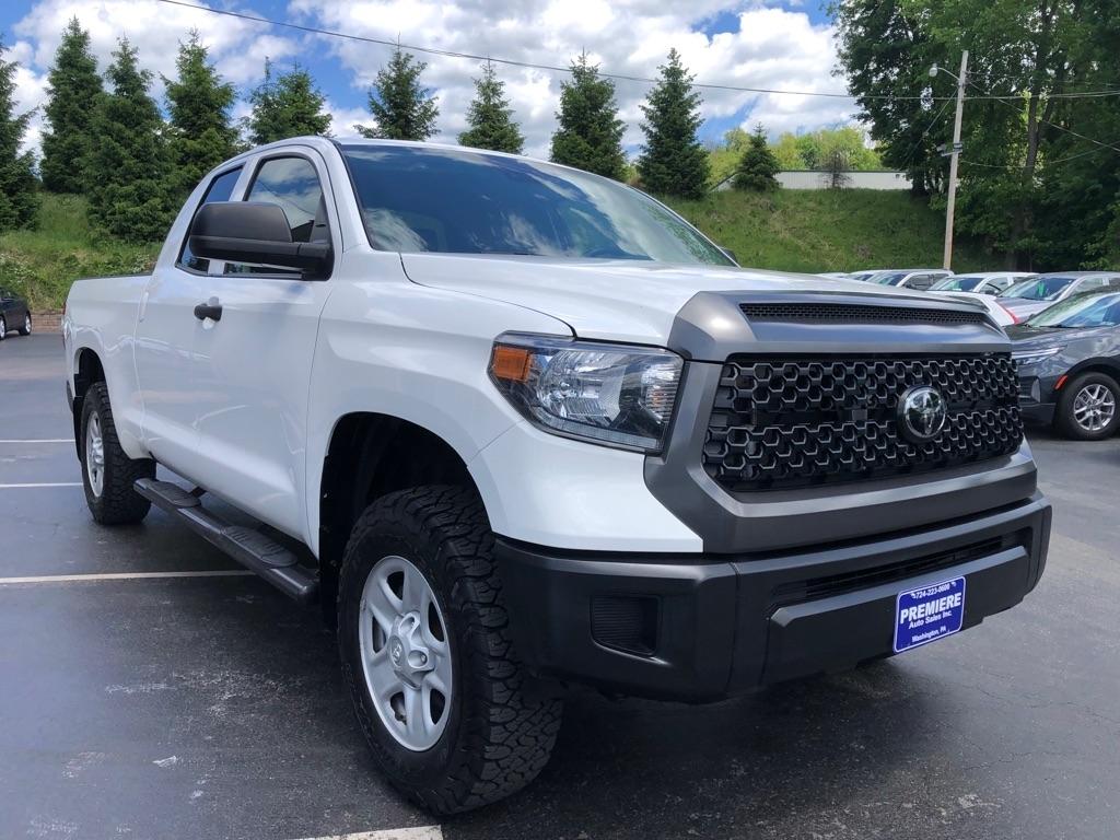 Toyota Tundra  2021