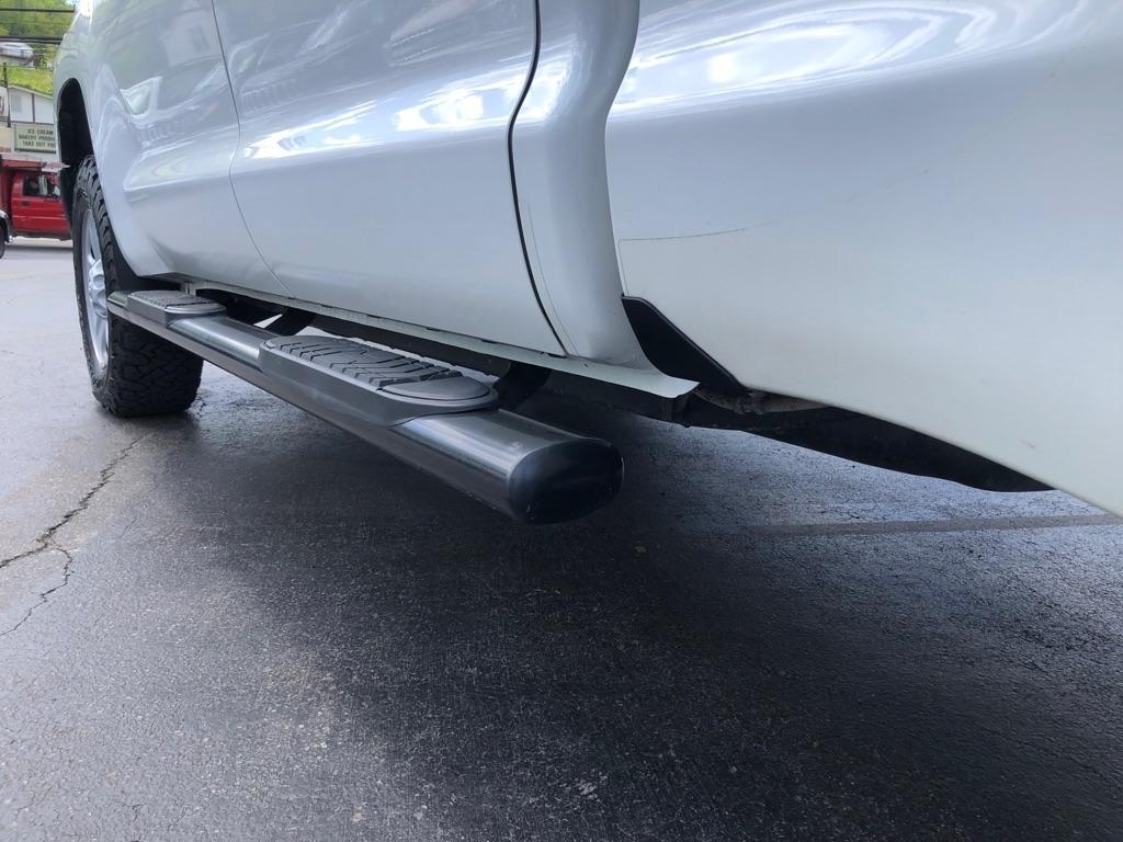 Toyota Tundra  2021