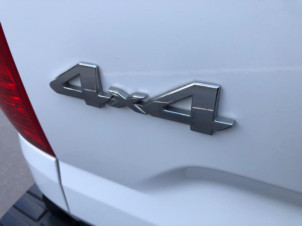 Toyota Tundra  2021