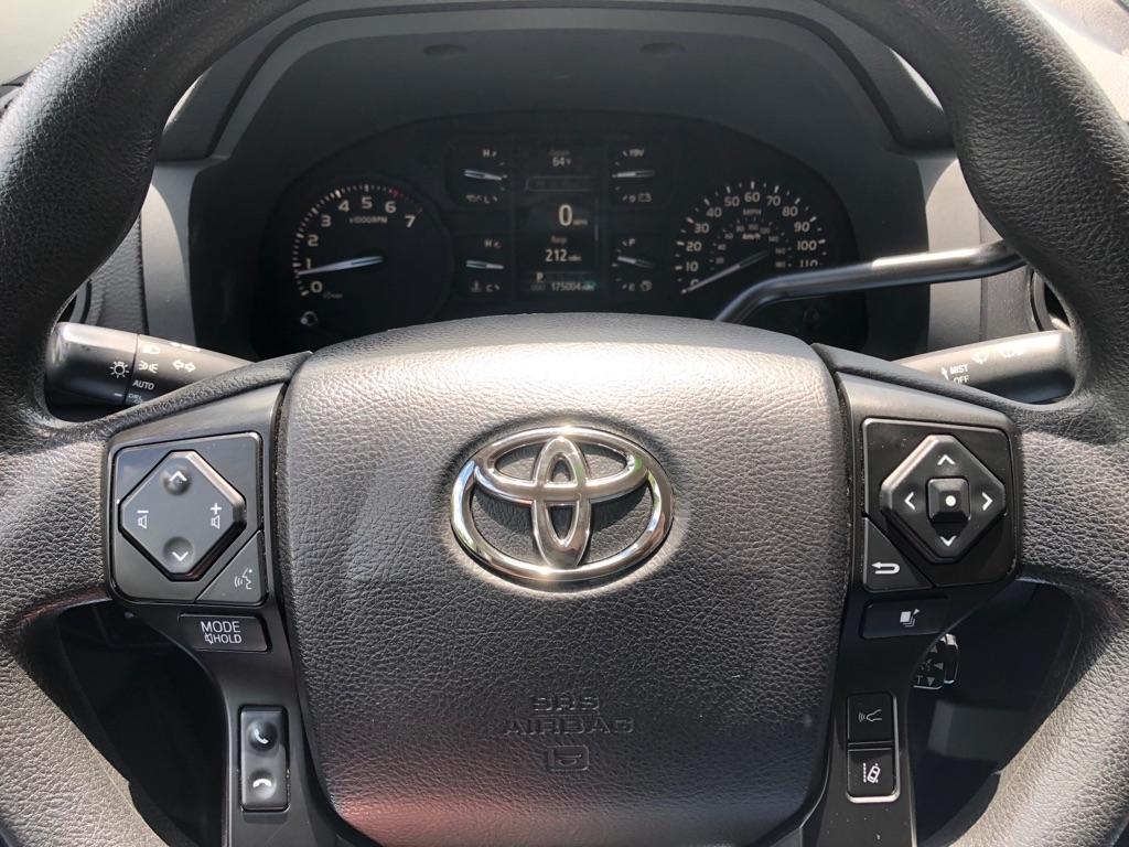 Toyota Tundra  2021