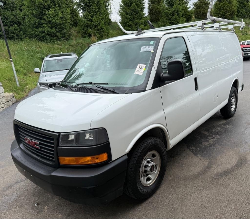 GMC Savana  2023