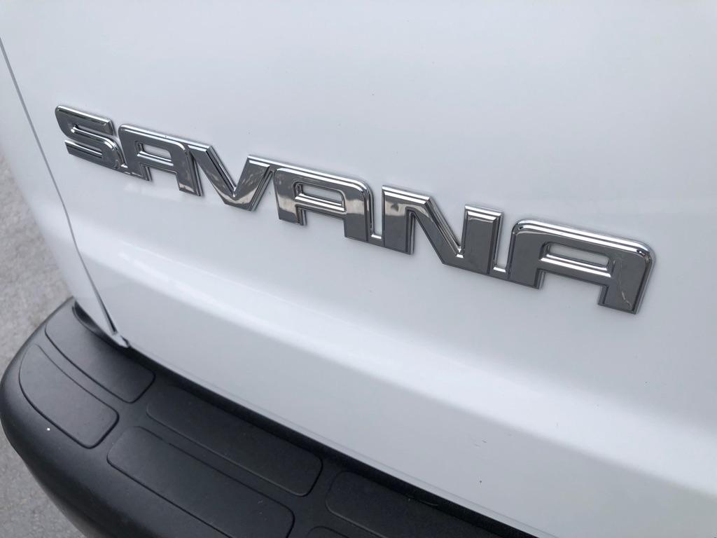 GMC Savana  2023