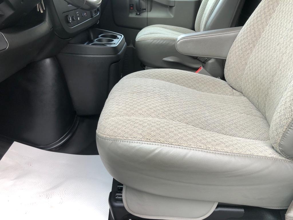 GMC Savana  2023