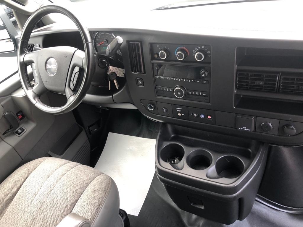 GMC Savana  2023