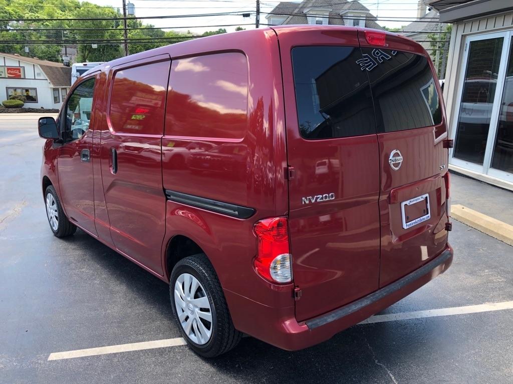 Nissan NV200  2018