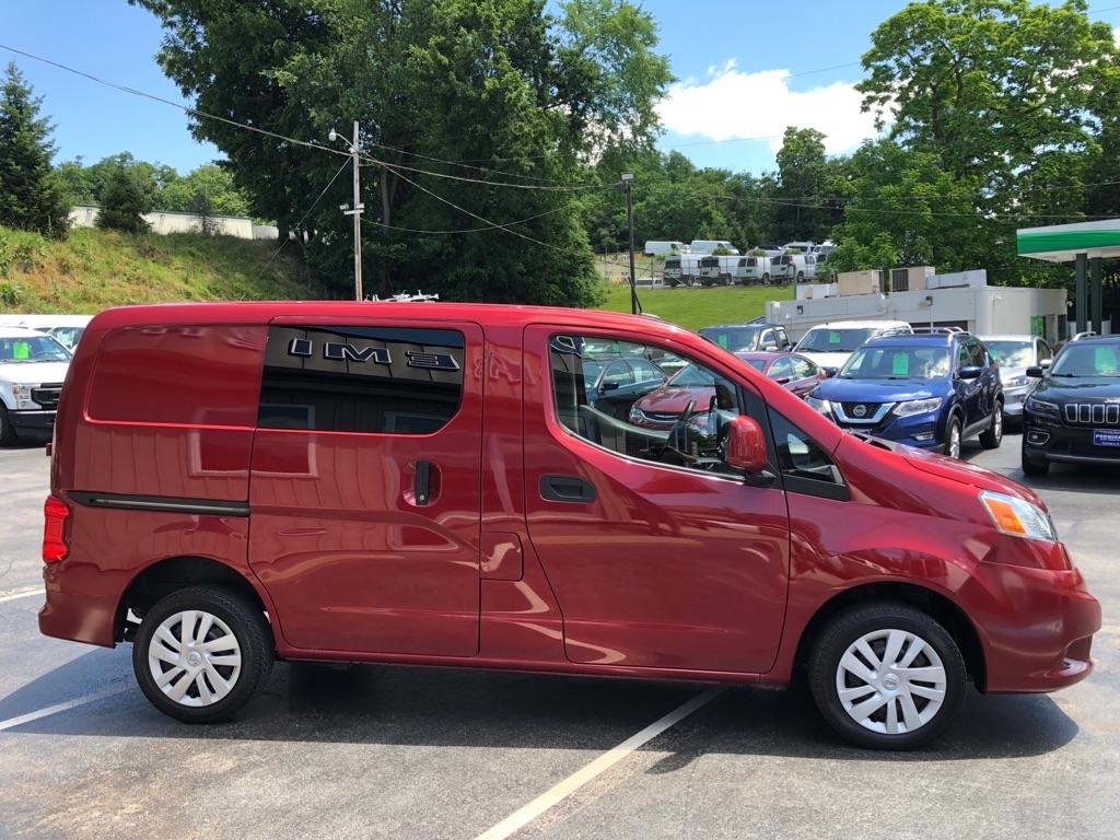 Nissan NV200  2018