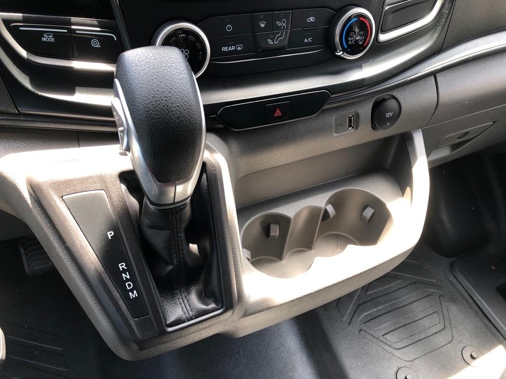 Ford Transit  2024