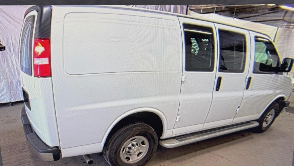 Chevrolet Express  2024
