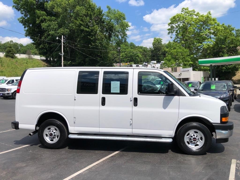 GMC Savana  2024